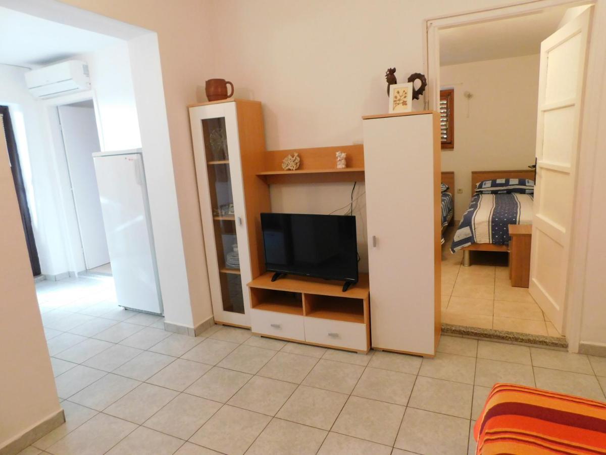 Apartments Marica 克尔克 外观 照片
