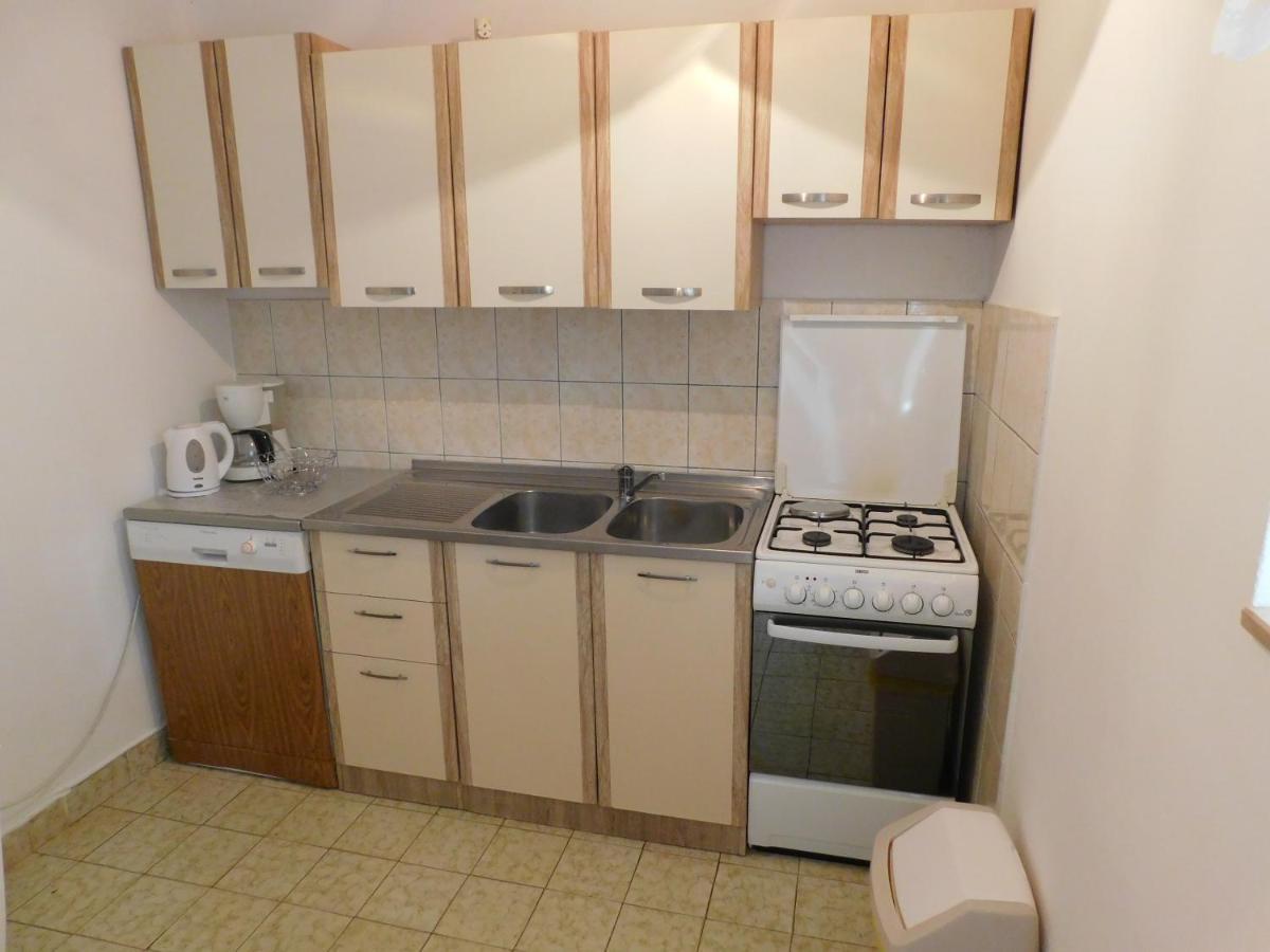 Apartments Marica 克尔克 外观 照片