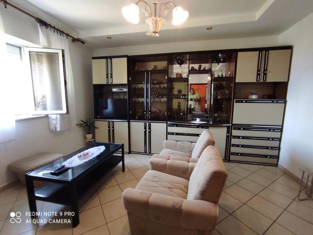 Apartments Marica 克尔克 外观 照片